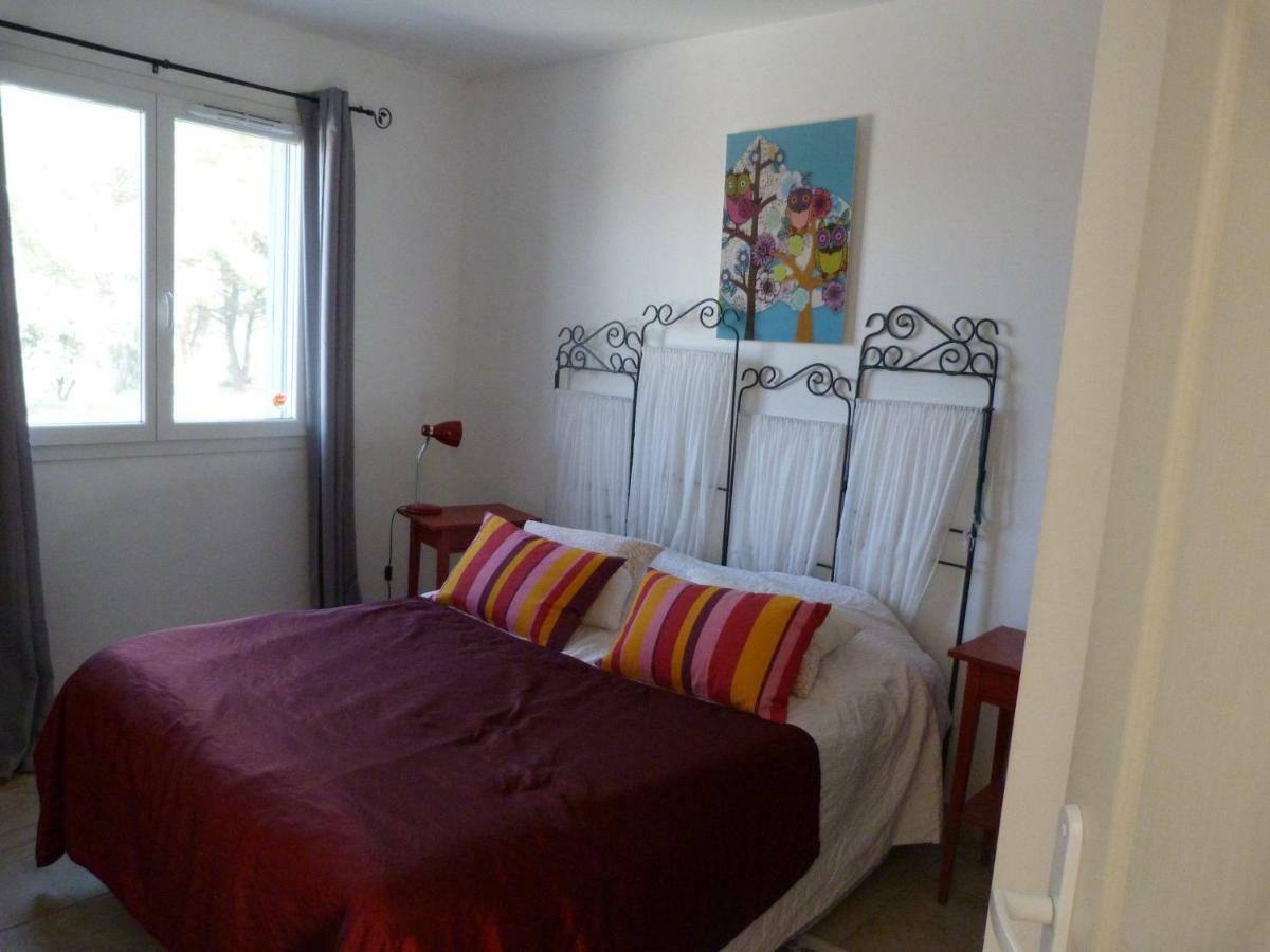 Les Cigales Apartment Alleins ภายนอก รูปภาพ