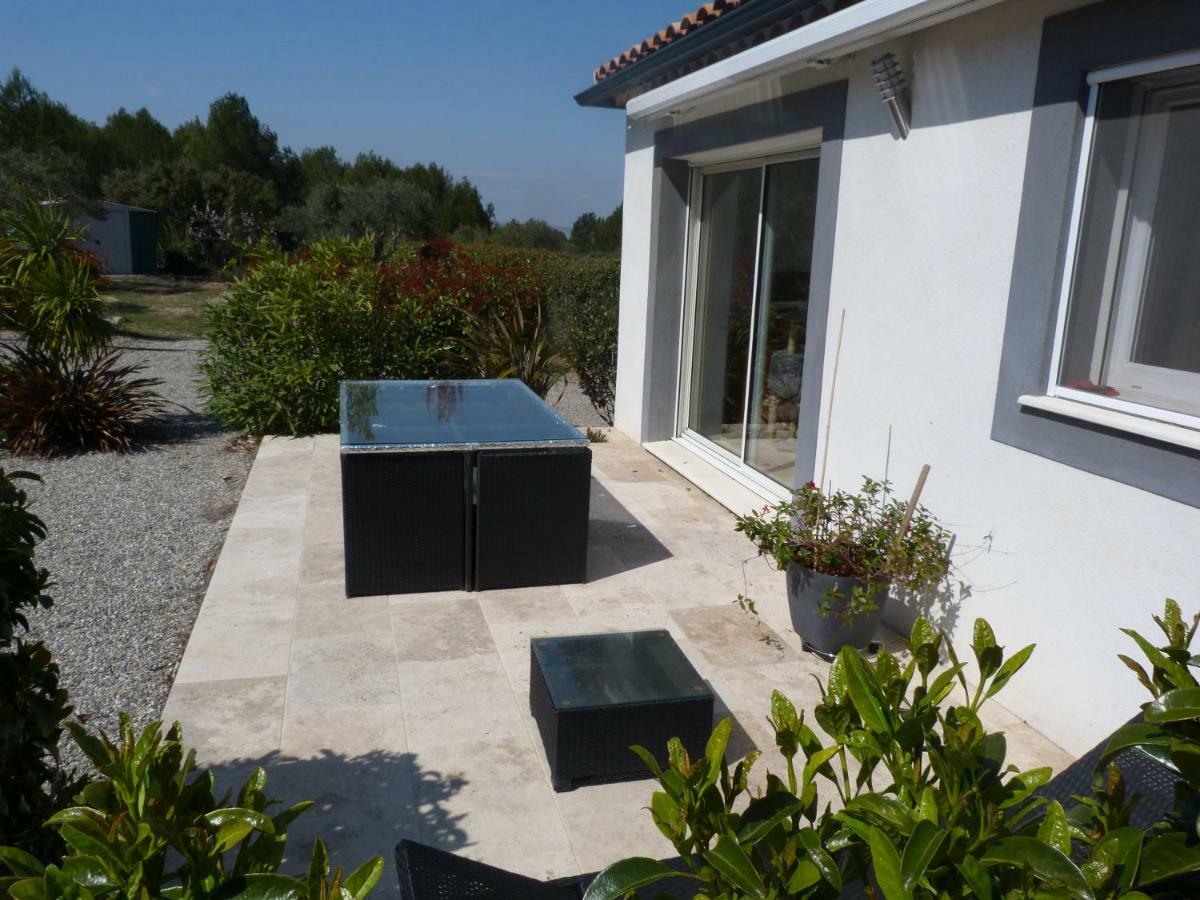 Les Cigales Apartment Alleins ภายนอก รูปภาพ